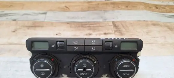 Volkswagen PASSAT B6 Climate control unit