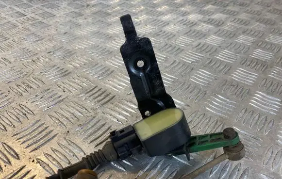 Audi A6 Allroad C6 Headlight/headlamp level sensor 4F0907503 06H04800HZ 0087301