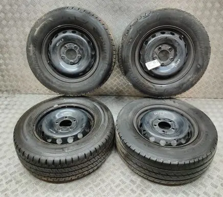 R16 alloy rim