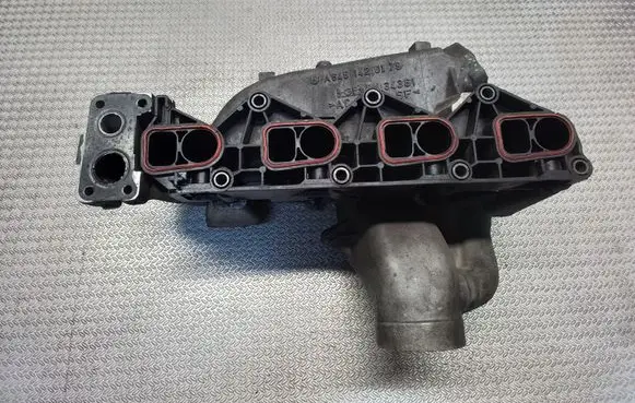 Mercedes-Benz Sprinter W906 Intake manifold A6461420179