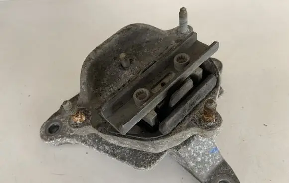 Audi Q5 SQ5 Gearbox mount 8K0399151 8K0399115BS