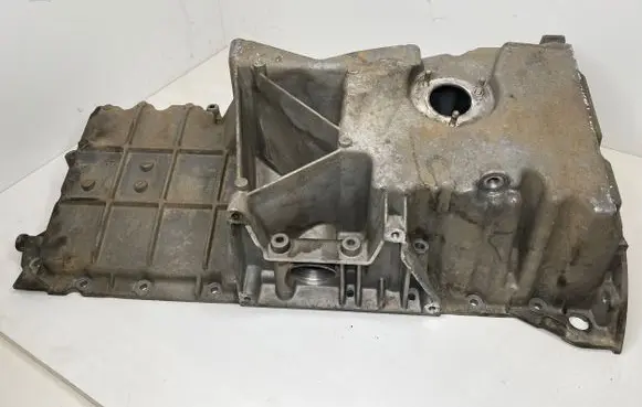 Oil sump