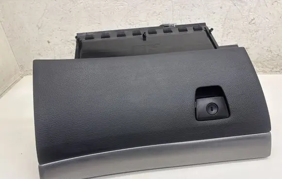 Volvo XC90 Glove box 39874735