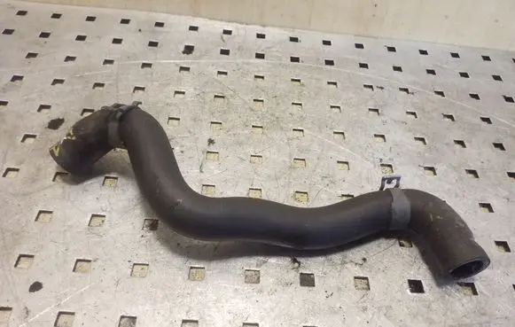Volkswagen Transporter - Caravelle T5 Engine coolant pipe/hose 7H0121073F