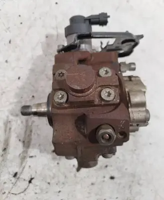 Ford S-MAX Fuel injection high pressure pump 9683703780A 0445010102