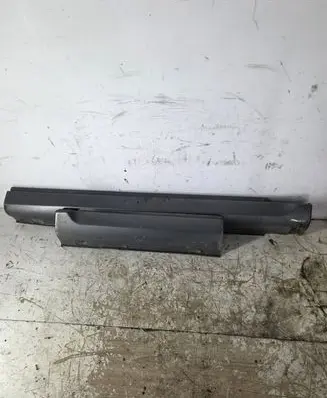 KIA Sorento Front sill trim cover 877763E000