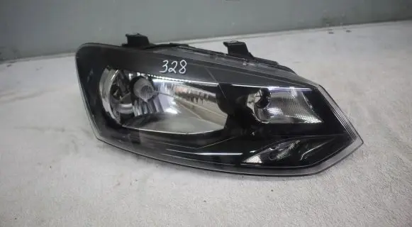 Volkswagen Polo V 6R Headlight/headlamp