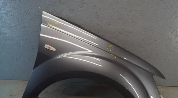Mitsubishi Outlander Fender