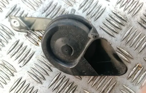 Mercedes-Benz B W245 Horn signal