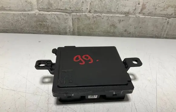BMW 6 F06 Gran coupe Power management control unit 7634274 P00124860