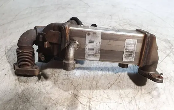 BMW 3 E90 E91 EGR valve cooler 7805189 15401 WV615