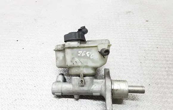 Volkswagen Caddy Master brake cylinder 1K1611301C