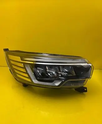 Renault Trafic III (X82) Headlight/headlamp 260102899R