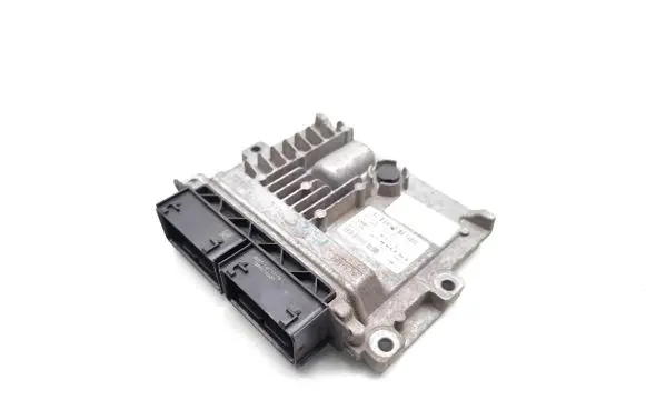 Ford Mondeo MK V Engine control unit/module DS71-12B684-UE 28497721 FS7A-12A650-CVF