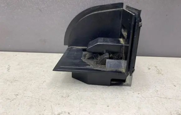 BMW 5 E60 E61 Parcel shelf load cover mount bracket 7160589
