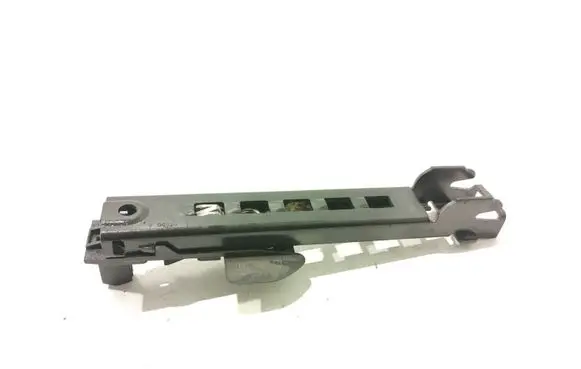 Audi A4 S4 B7 8E 8H Seat belt adjustment motor 8E0857833