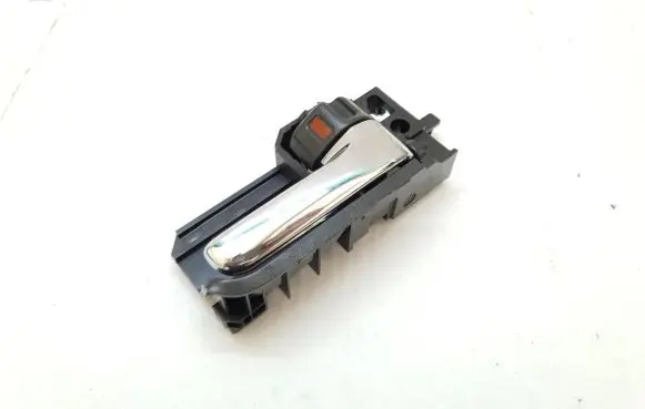 Toyota Avensis T250 Front door interior handle 50594A