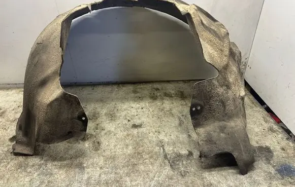 Audi A5 Sportback 8TA Front wheel arch liner splash guards 