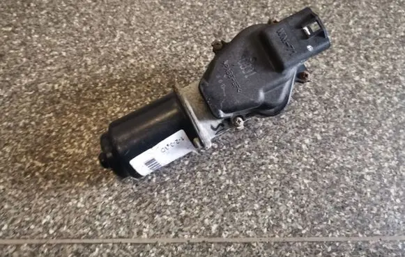 Subaru Outback Wiper motor