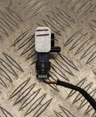 Mercedes-Benz CLA C117 X117 W117 Airbag deployment crash/impact sensor a1668210151