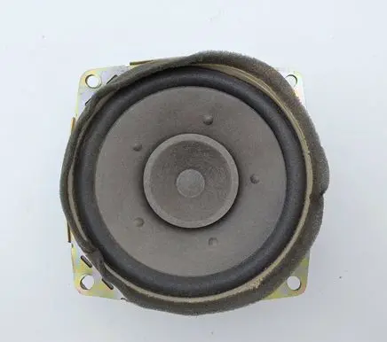 Mitsubishi Space Star Front door speaker MR285934