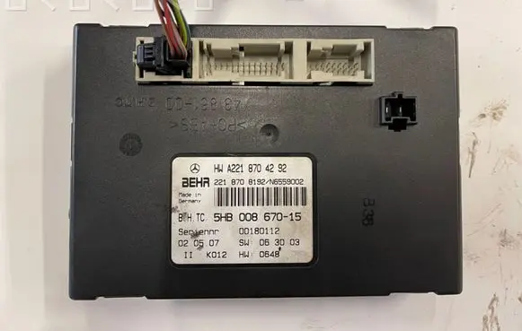 Mercedes-Benz S W221 Air conditioner control unit module A2218708192