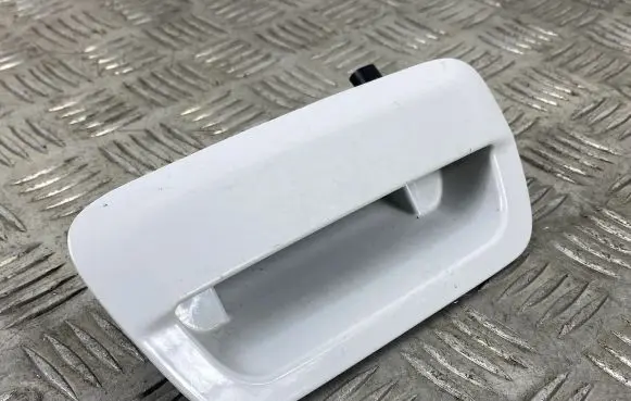 Jeep Grand Cherokee Tailgate opening switch 1YK38GW7AE