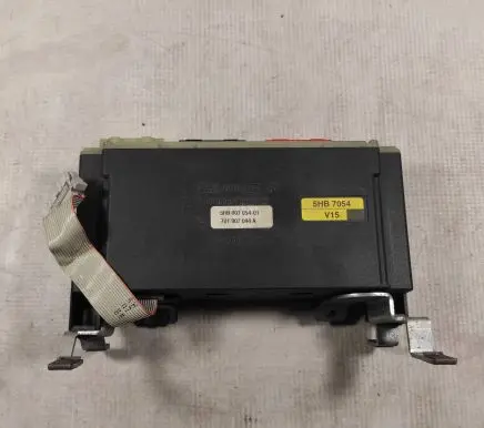 Volkswagen Transporter - Caravelle T4 Climate control unit 701907044A 5HB00705401