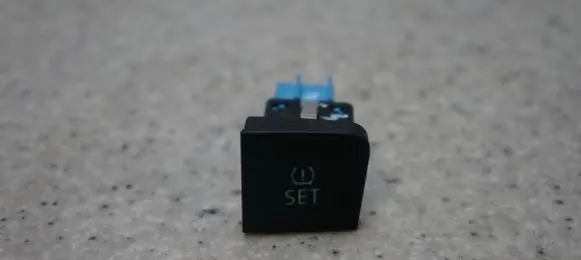 Volkswagen PASSAT CC On-board computer control switch 3C0927121D