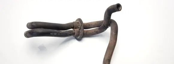 Volkswagen PASSAT B5 Engine coolant pipe/hose 8D0819373E