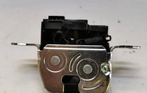 Mercedes-Benz C W205 Seat back rest lock catch A2059200176