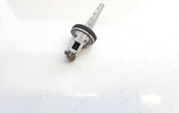 Audi TT Mk1 Interior temperature sensor 1j0907543