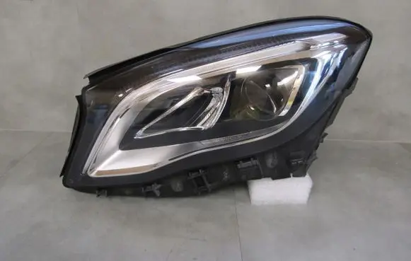 Mercedes-Benz GLA W156 Headlight/headlamp a1569066900