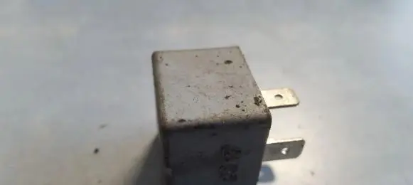 Volkswagen Golf IV Other relay 141951253B