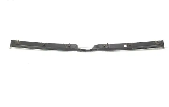 Mercedes-Benz V Class W447 Rear bumper trim bar molding A4478800082