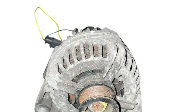 Saab 9-3 Ver2 Generator/alternator 12785605 0124525015