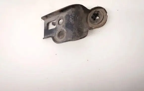 Toyota Avensis T250 Radiator mount bracket