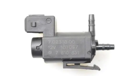 BMW 4 F32 F33 Turbo solenoid valve 7810831