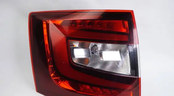 Skoda Octavia Mk3 (5E) Rear/tail lights 5E9945711