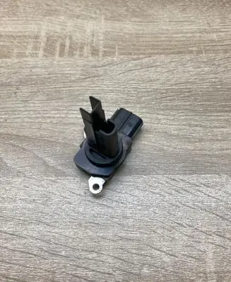 Toyota Auris E180 Mass air flow meter 2220437010 1974005080