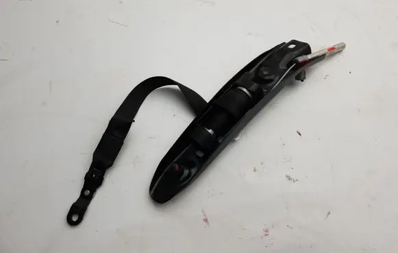 Volvo XC90 Front seatbelt 30661912