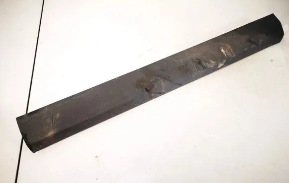 Ford Focus Front sill trim cover 4m51r13201aw 4m51r13201-aw