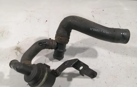 Volkswagen PASSAT B7 Electric auxiliary coolant/water pump 5N0965651A
