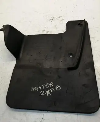 Renault Master III Front mudguard 638500003R