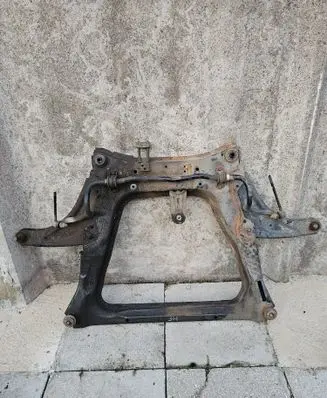 Nissan Pulsar Front subframe