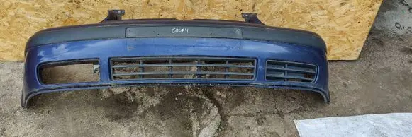 Volkswagen Golf IV Front bumper