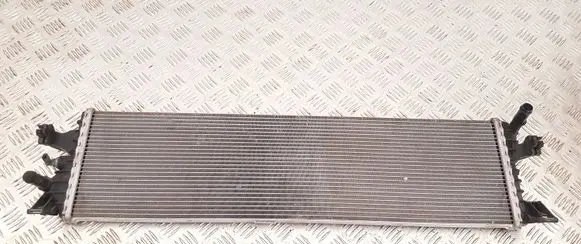 Ford Focus Intercooler radiator JX618D048BC