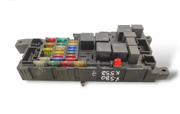 Volvo S80 Fuse box set 518828009 8678449
