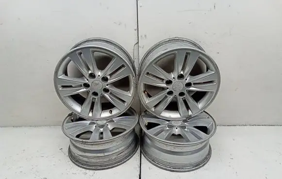 KIA Sportage R16 alloy rim 529103U100