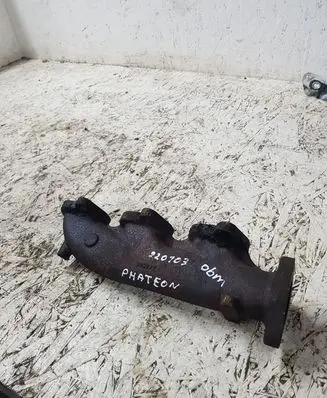 Volkswagen Phaeton Exhaust manifold